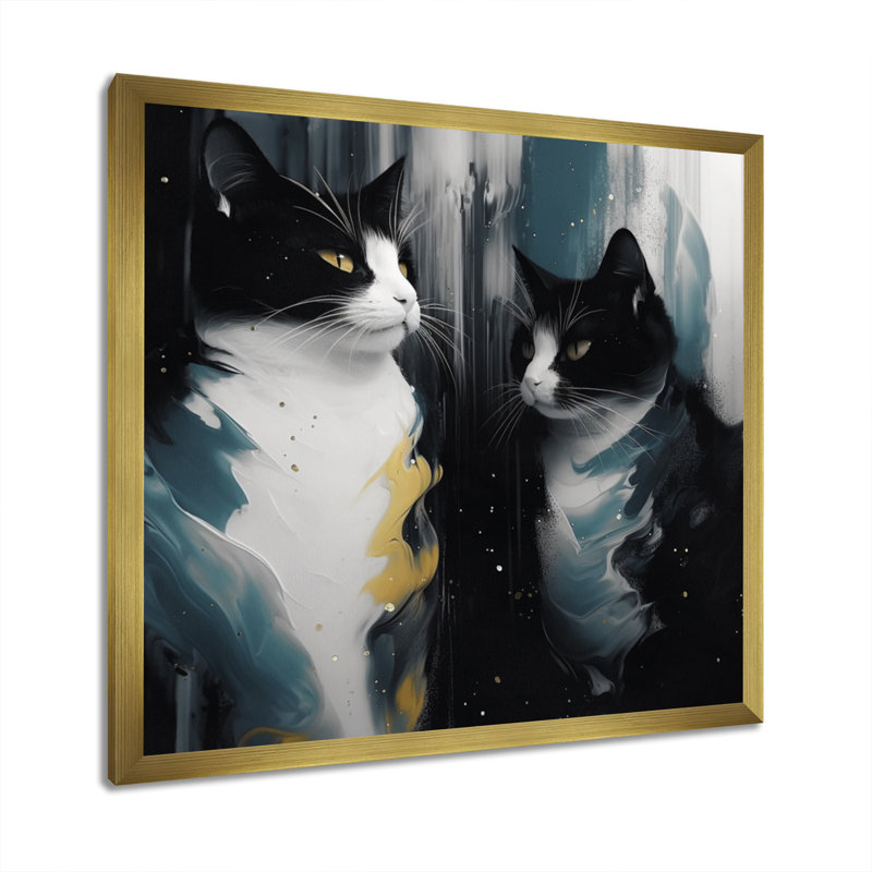 «White and Black Captivating Cats II», reproduction sur toile encadrée, H 16 po x l 16 po x P 1 po, Cadre flottant doré