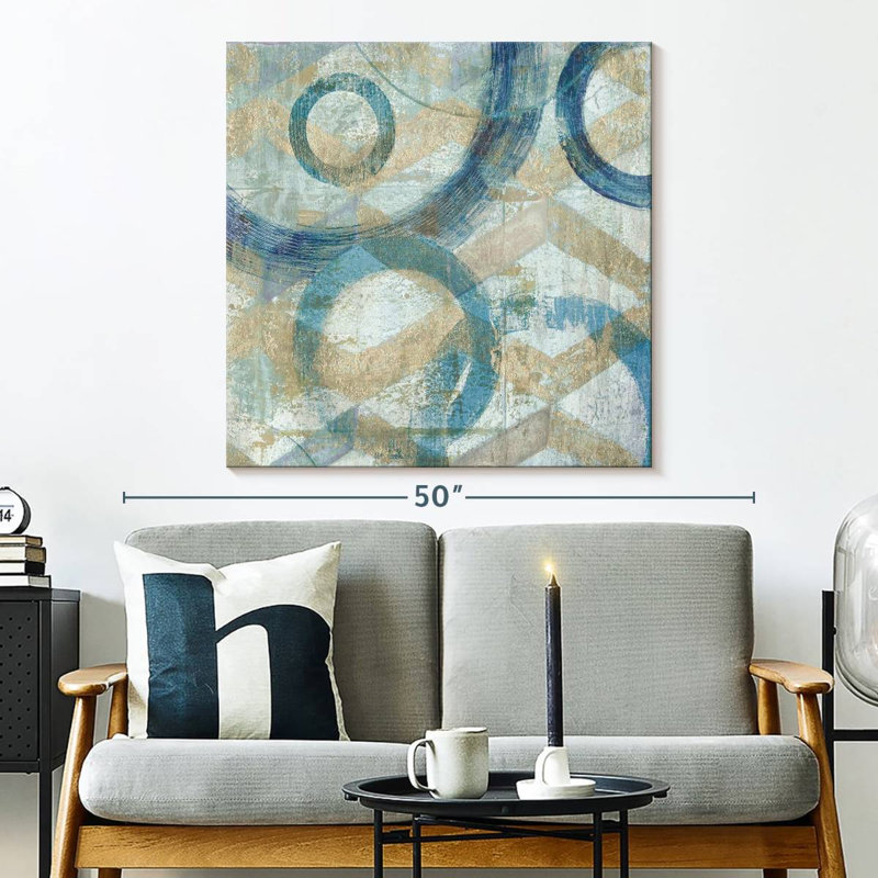 Avery Bend II, 33'' H x 33'' W