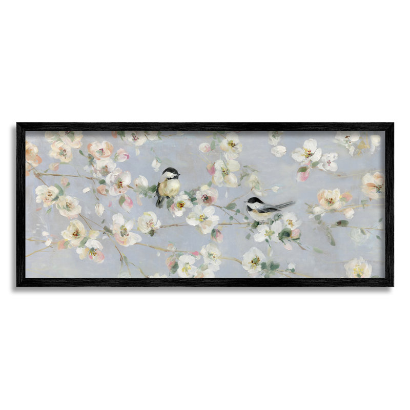 Délicats petits oiseaux entre les branches de cerisier en fleurs par Sally Swatland - peinture sur toile à cadre flottant