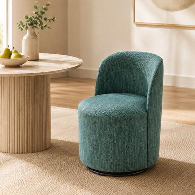 Chaise rembourrée pivotante