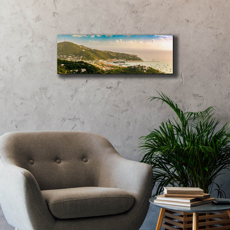 «Saint Thomas US Virgin Islands» par Epic Portfolio, art mural sur toile, H 12 po x l 36 po x P 1,5 po