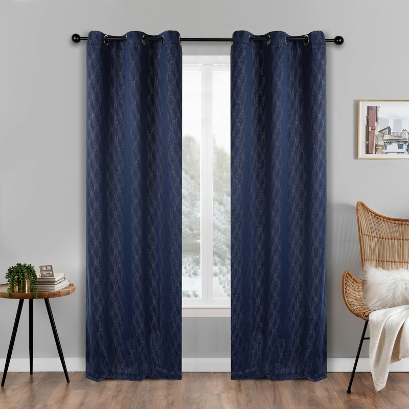 Paire de rideaux obscurcissants en polyester à texture moderne Vedder, Bleu marine, l 42 po x L 96 po