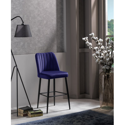 Lampe de table industrielle moderne, corps en métal noir avec base en bois, plaque de base 15 x 5 cm, hauteur 15,7 pouces | Douille E27, 40 W maximum, indice de protection IP20 | Conception élégante pour la maison et le bureau, solution d'éclairage é