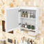 Armoire de toilette en bois avec porte et tablette