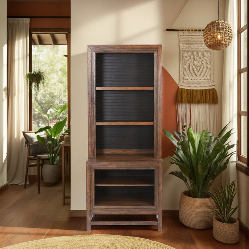 Élégant pilier de bibliothèque à deux tons avec trois tablettes, aucun assemblage requis, idéal pour le rangement et la présentation organisés.