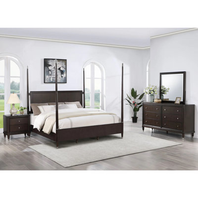 Ensemble de chambre à coucher en bois de style oriental avec poteaux effilés en brun