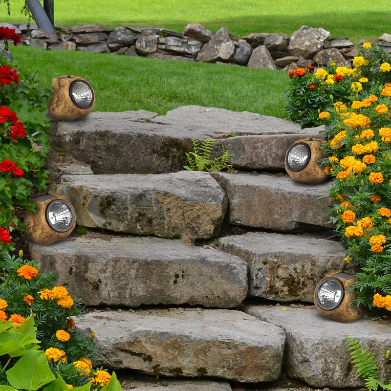 Éclairage extérieur solaire Pure Garden - Ensemble de 4 lumières DEL roche toutes saisons pour faux chemin, jardins et aménagement paysager (brun)