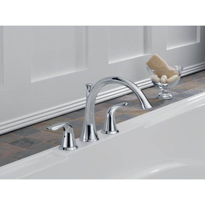 Garniture de robinet de baignoire romaine à deux poignées Lahara, Chrome