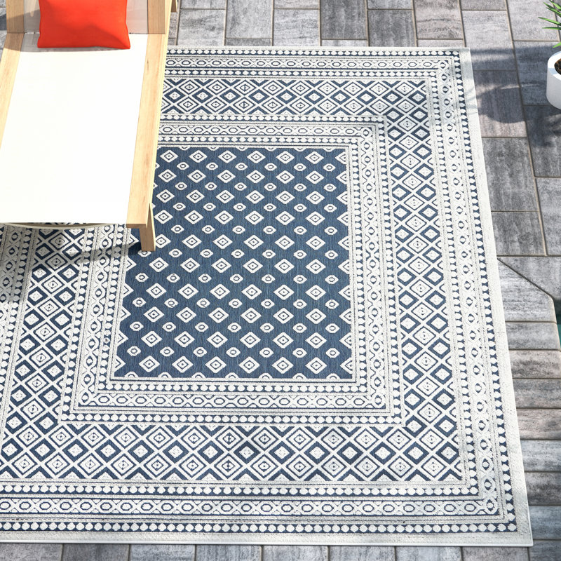 Ady Geometric Indoor / Outdoor Rug, Rectangle 4' x 6'