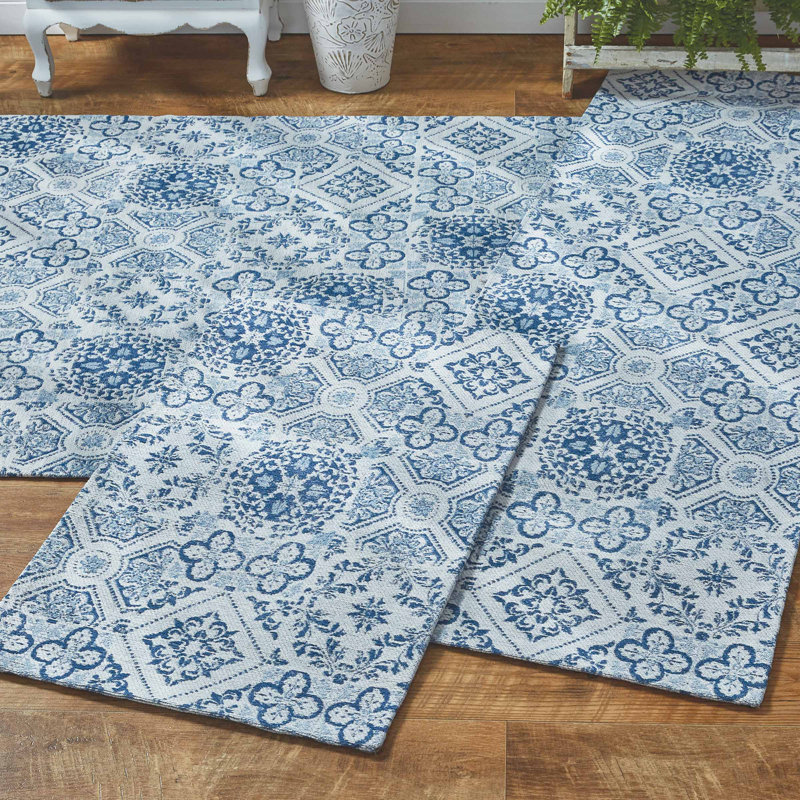 Sien Cotton Floral Indoor Rug