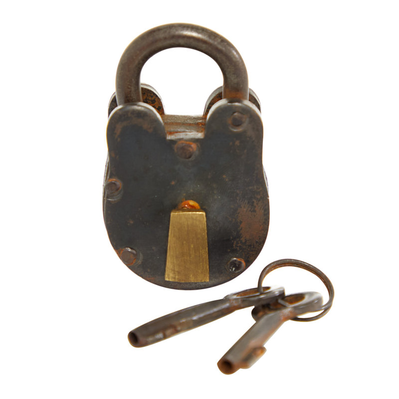 Dominick Lock And Key, 2" H x 1.7" W x 3" D, Distressed Gray