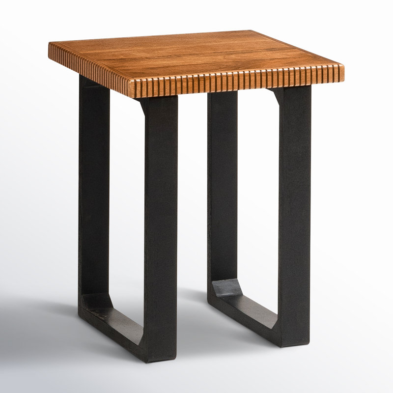 Tables de bout en bois massif Urbana, Ton moyen miel