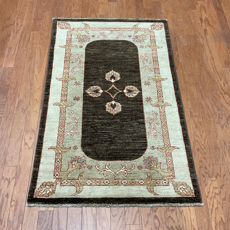  Handmade Oushak Wool Rug