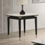 Ensemble de table 3 pièces de style contemporain 1 table basse 1 table de bout 2 x plateau en pierre frittée avec pieds fléchés argentés et finition noire et blanche (table incluse seulement)