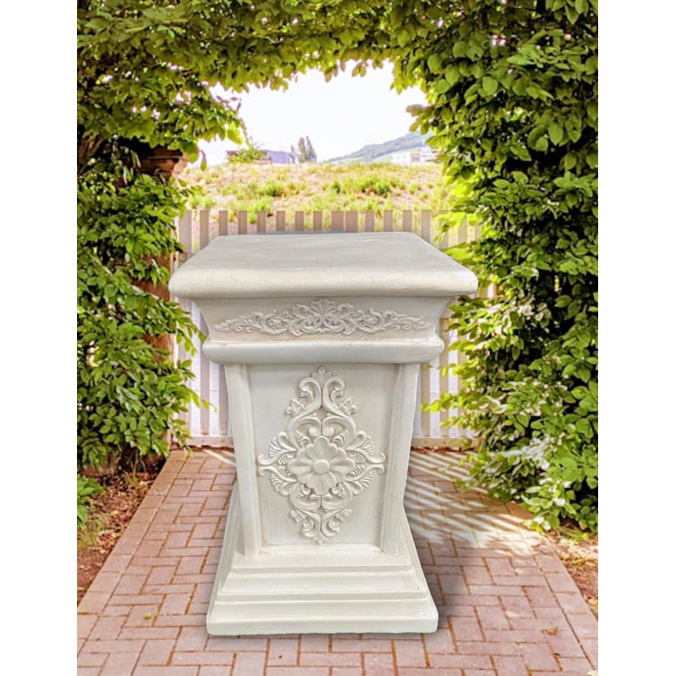 Fleur De Lis Living Roman Etched Garden Pillar | Wayfair.co.uk