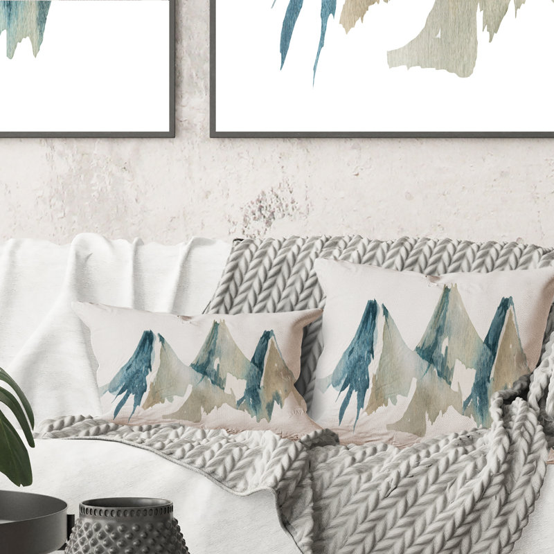 Coussin Blue High Mountain Range I - imprimé traditionnel 12 po x 20 po
