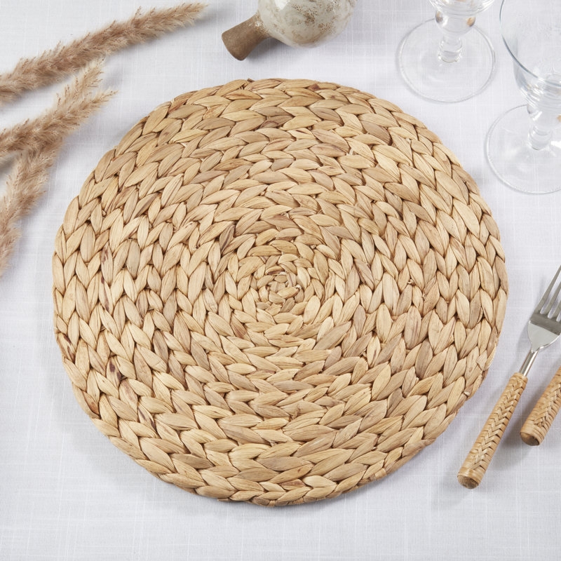 Handwoven Water Hyacinth Placemat (Set of 4)