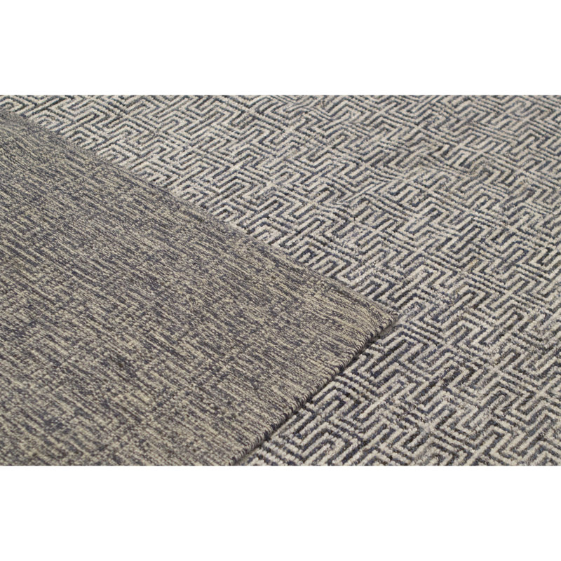 Geometric Area Rug in Beige/Gray, Rectangle 9' x 12'
