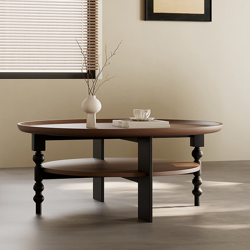 Table basse de style français, H 16,5 po x L 31,5 po x l 31,5 po