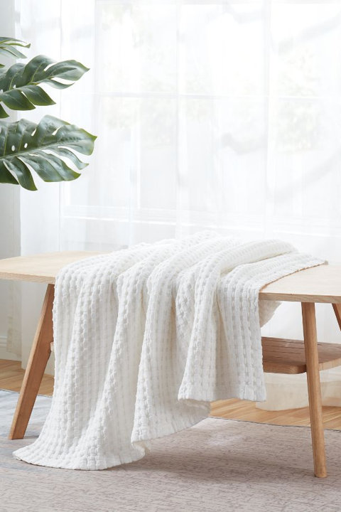 Blankets and Throws