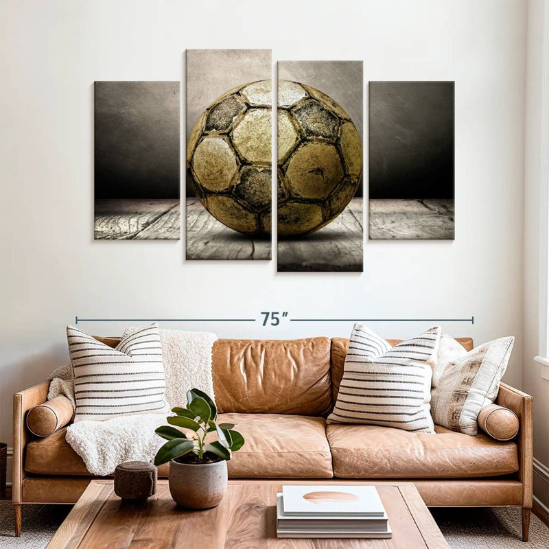 Retro soccer ball Sireci, H 42 po x l 68 po
