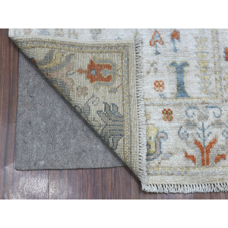Tapis de couloir oriental très doux en laine nouée à la main 2 pi 9 po x 15 pi 6 po Angora Oushak ivoire avec cyprès