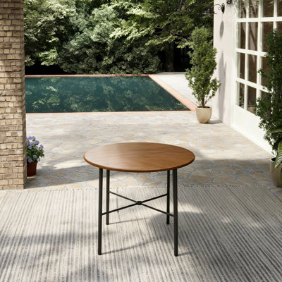 Table de salle à manger ronde pour l'extérieur