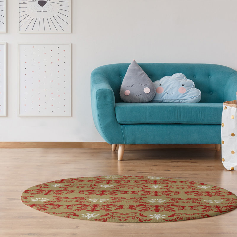 Tapis rond doré à motif baroque damassé