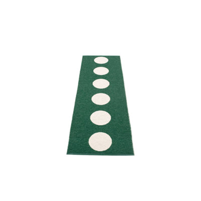Vera Polka Dots Area Rug in Green/Off-White