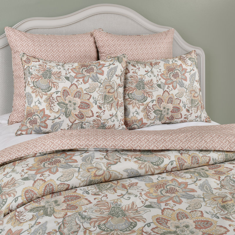 Janessa Comforter Set, Full / Double Comforter + 3 Additional Pieces