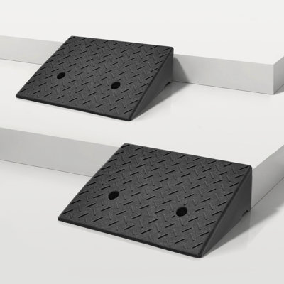 Set of 2 Rubber Curb Ramps, 5.5" Rise Height Heavy Duty Threshold Ramp Driveway Ramp For Car Wheelchair