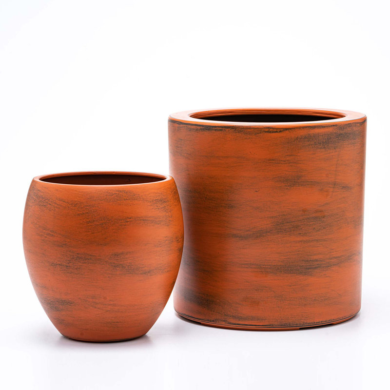 Self-Watering Plastic Planter Pot with Exquisite Craftsmanship and Eco-Friendly Design