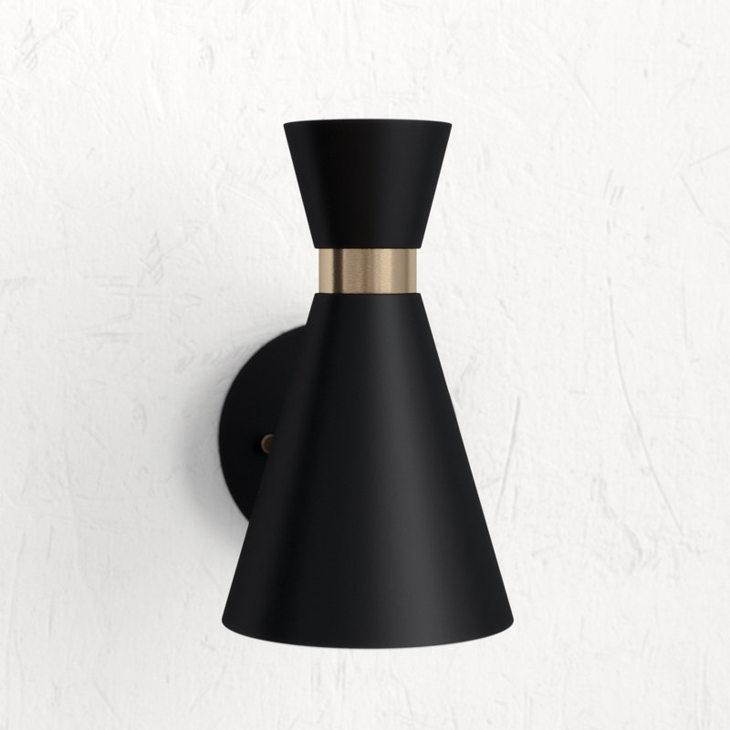Decorey LED Armed Sconce