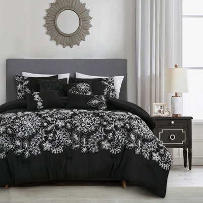 Ensemble d'édredon 7 pièces avec motif brodé, microfibre douce, 100% polyester, collection de literie toutes saisons