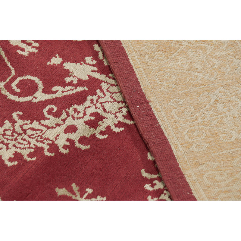 Rug & Kilim’S European Style Rug In Red With Floral Medallions “Catana”