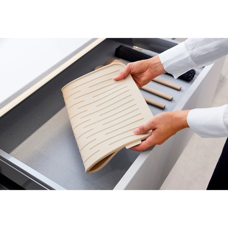 Brabantia SinkSide Silicone Dish Drying Mat, 17.2 x 12.8 in  (43.8 x 32.5 cm) - Soft Beige, Soft Beige