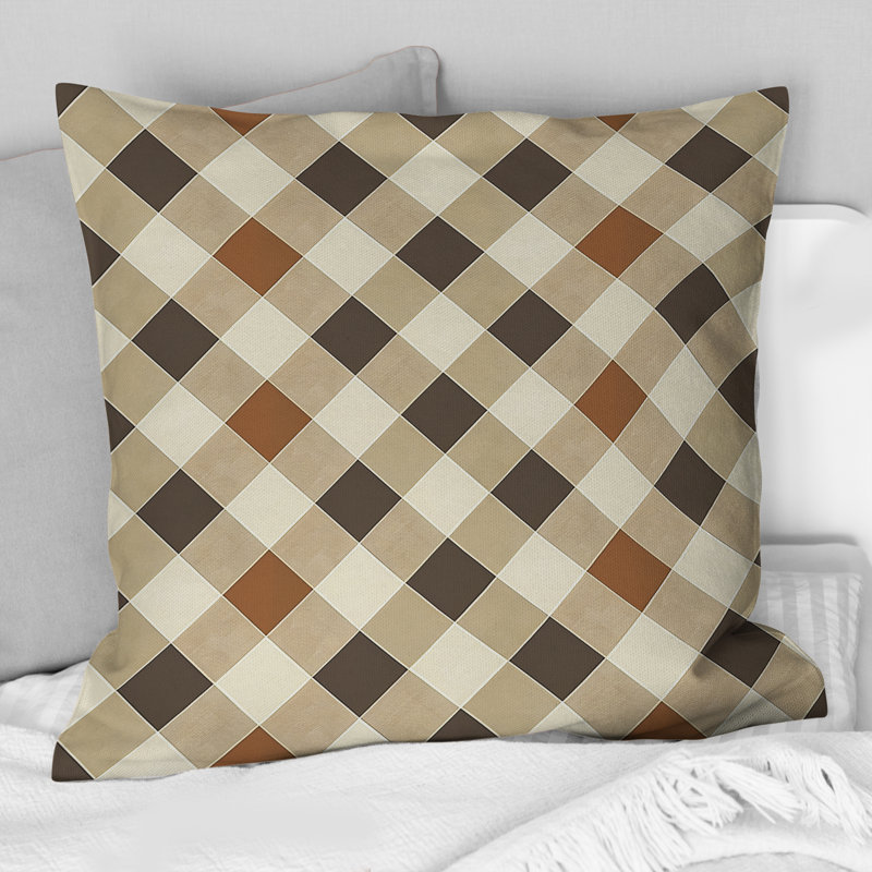 Coussin décoratif à motif vichy brun et beige I, H 16 po x l 16 po