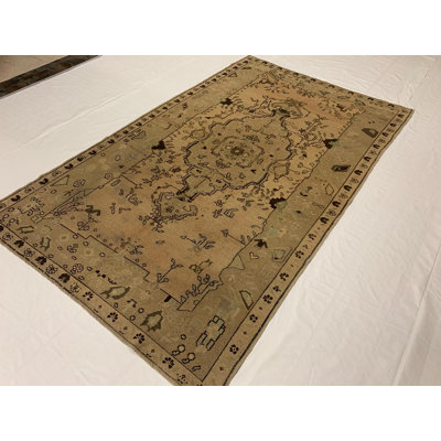 Tapis 5 pi x 8 pi Anatolian