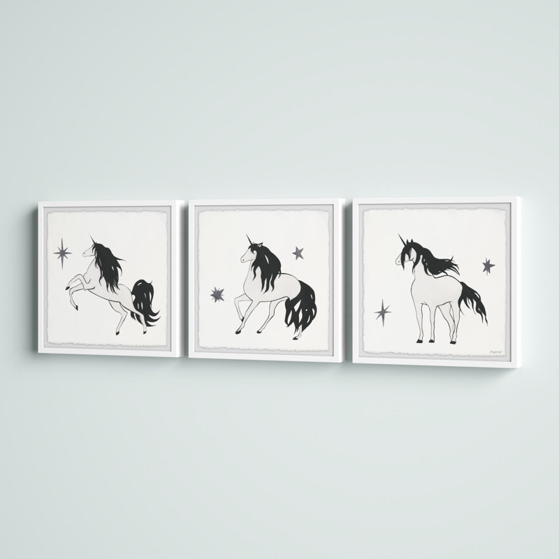 Ensemble de 3 reproductions de la licorne Antonio Saut, H 18 po x l 18 po x P 1,5 po