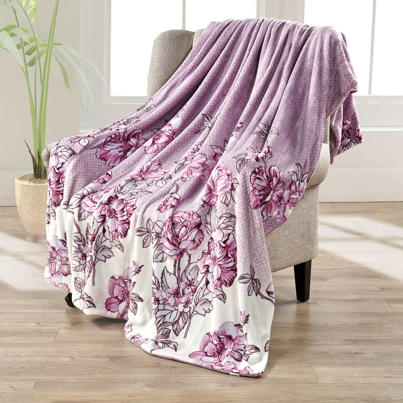 Eglantina Throw Blanket