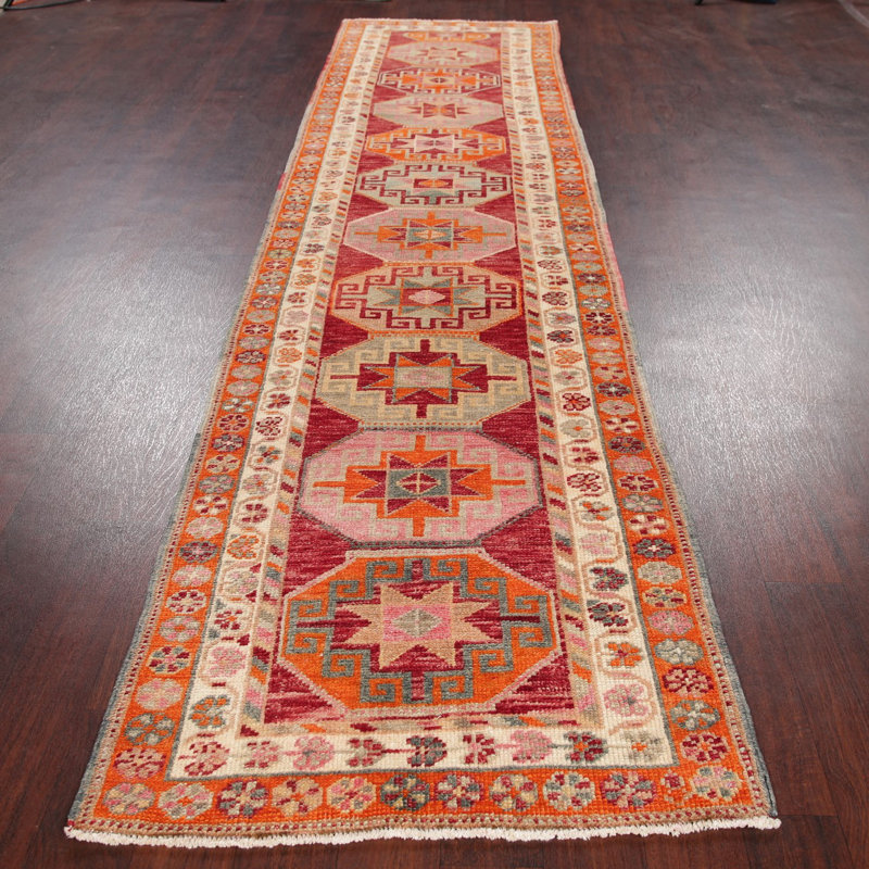Tapis de couloir unique en laine noué à la main style Kazak rouge des années 2010 de 2 pi 11 po x 12 pi 3 po Nishita