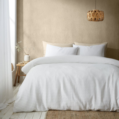 Muscat Waffle Duvet Cover Set Polyester Solid Colour Duvet Cover Set with Pillowcases Included