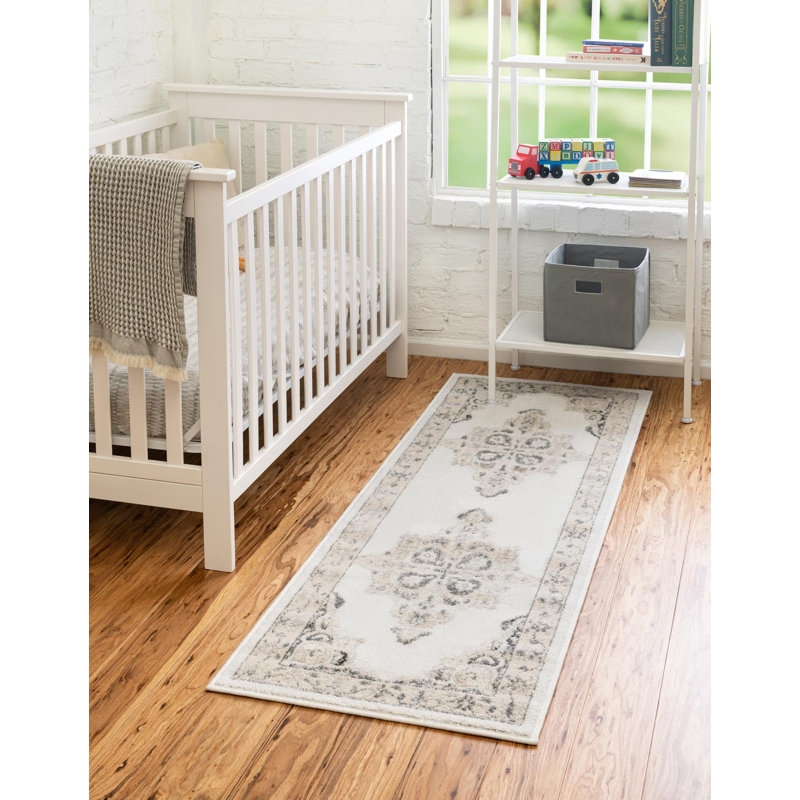 Anjelita Oriental Indoor Rug, Runner 2' x 8'