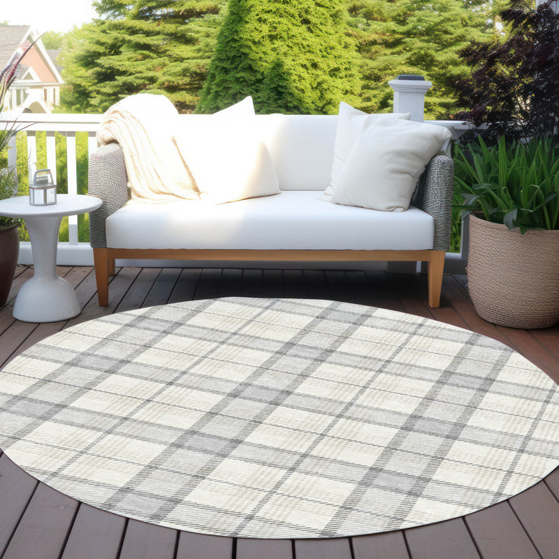 Silver Round Synthetic Machine Washable 8' Area Rug