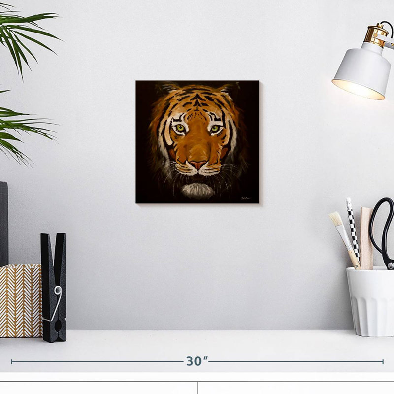 Crowle Tiger Features, 10" H x 10" W
