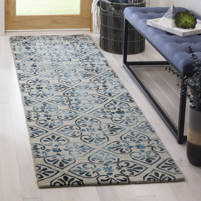 Oakton Hand Tufted Wool Floral Rug