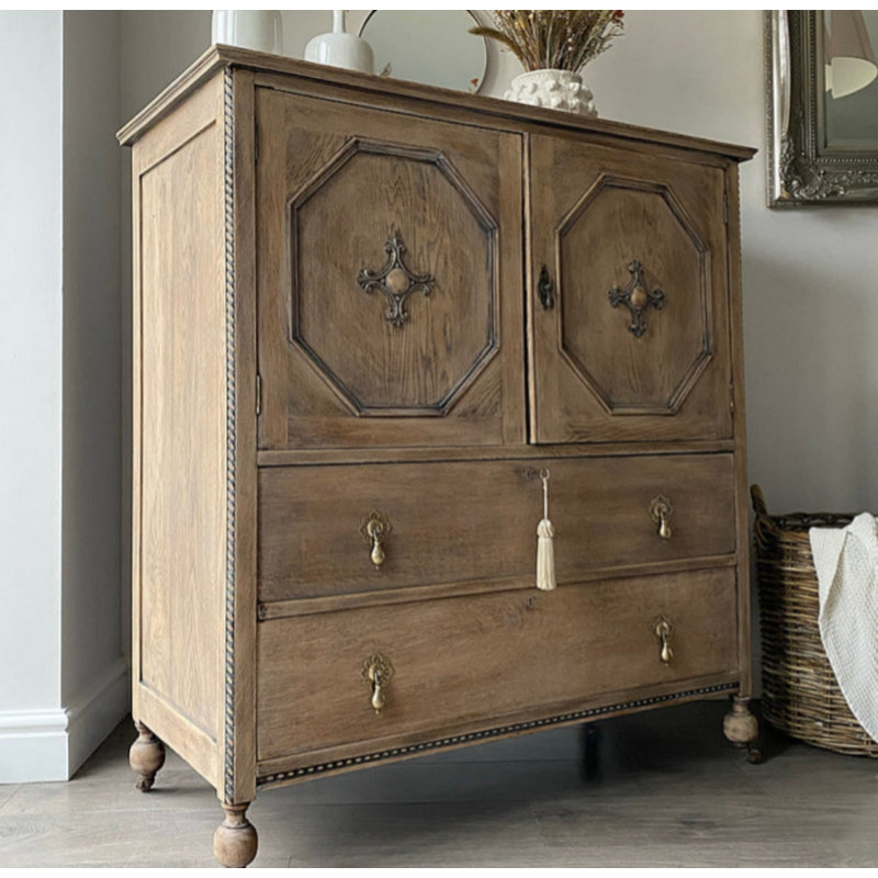 Armoire d'appoint en bois massif rétro