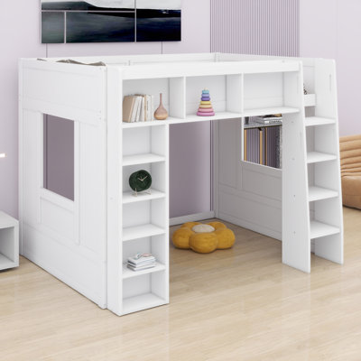Lit mezzanine en bois avec armoires de rangement et tablettes