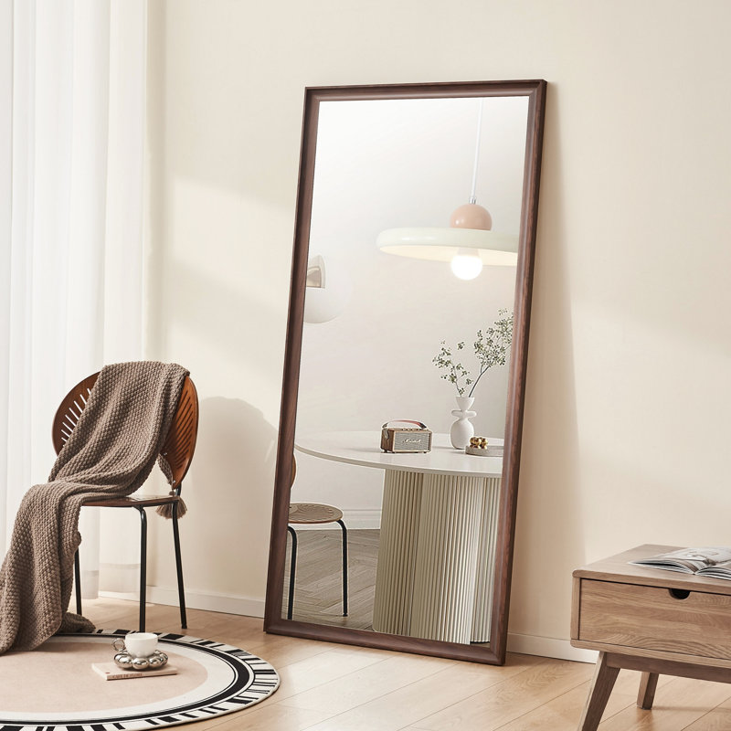 Miroir rétro pleine longueur de 70 po x 31 po en bois qui rehausse l'élégance de la maison