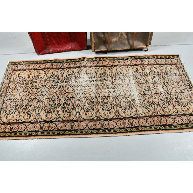 Tapis turc rétro fait à la main avec motif floral pour décoration bohémienne traditionnelle, idéal comme tapis de couloir